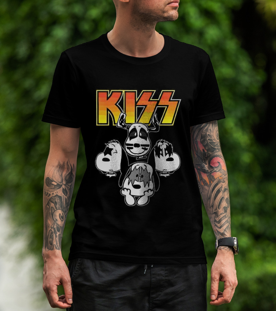 Kiss X Peanuts Snoopy Shout It Out Loud Collaboration Featuring Iconic Characters T-Shirt