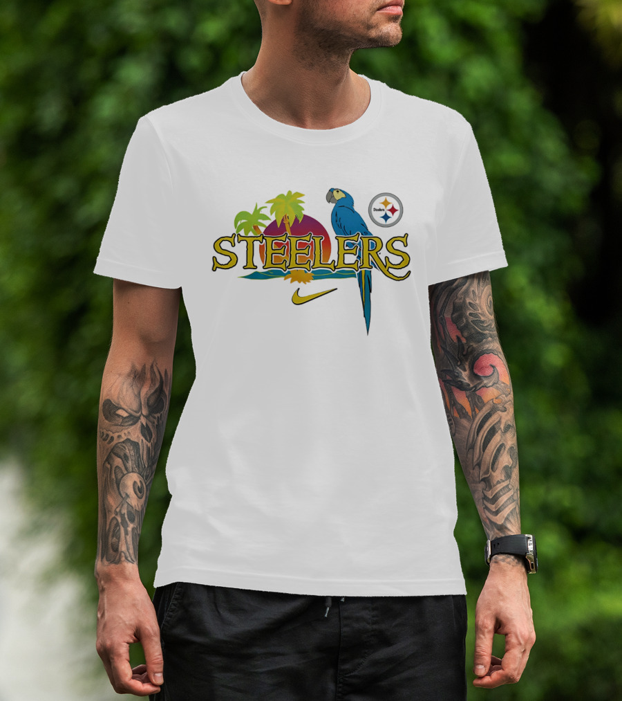 Pittsburgh Steelers Tropical Parrot Palm Trees Sunset It's 5 O' Somewhere T-Shirt