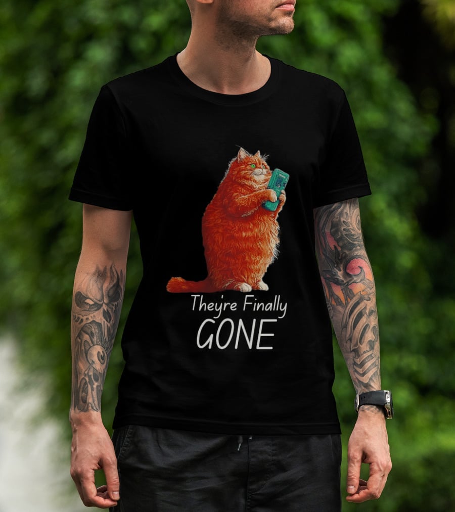 Cat They're Finally Gone Retro Video Game Console T-Shirt