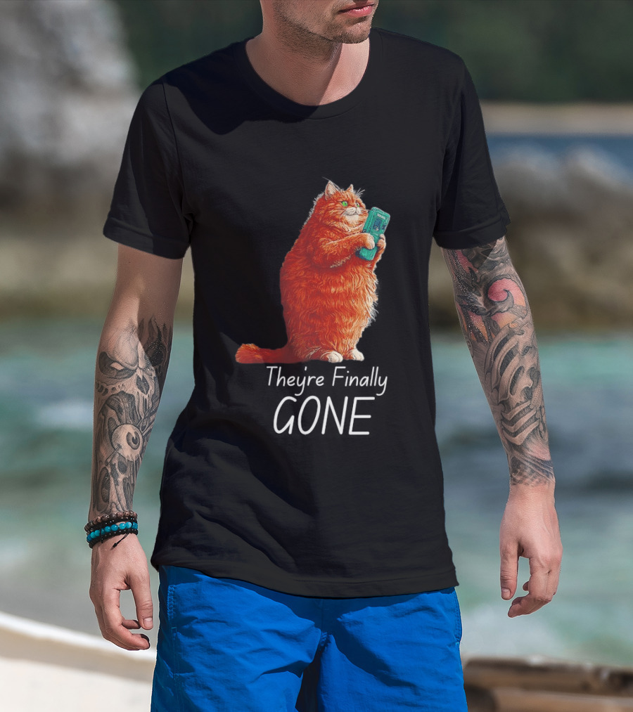 Cat They're Finally Gone Retro Video Game Console T-Shirt
