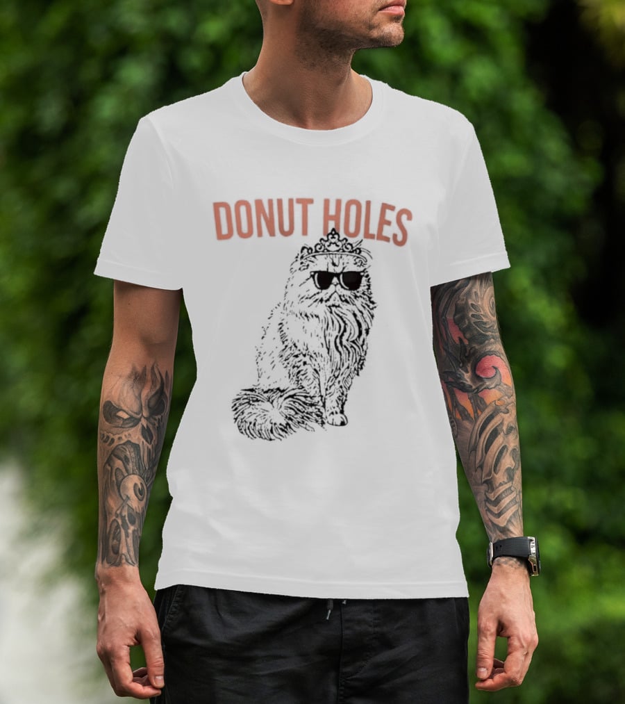 Donut Holes Persian Cat Sunglasses Crown T-Shirt