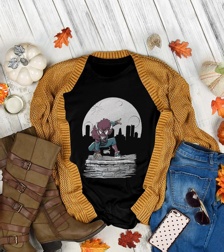 Bison Be a Hero Buffalo Bills Cityscape Dynamic Pose T-Shirt