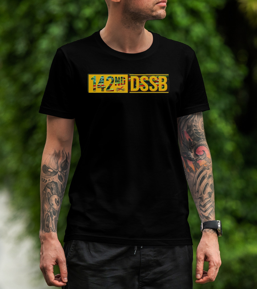 142nd DSSB Brigade Support Battalion Tank And Rifle T-Shirt