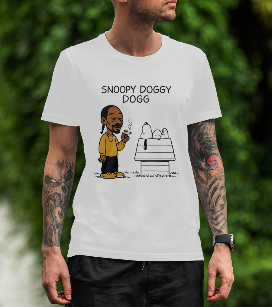 Snoopy Doggy Dogg Snoop Dogg And Snoopy Mashup T-Shirt
