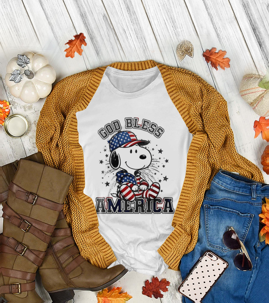 Peanuts Snoopy God Bless America Stars and Stripes T-Shirt