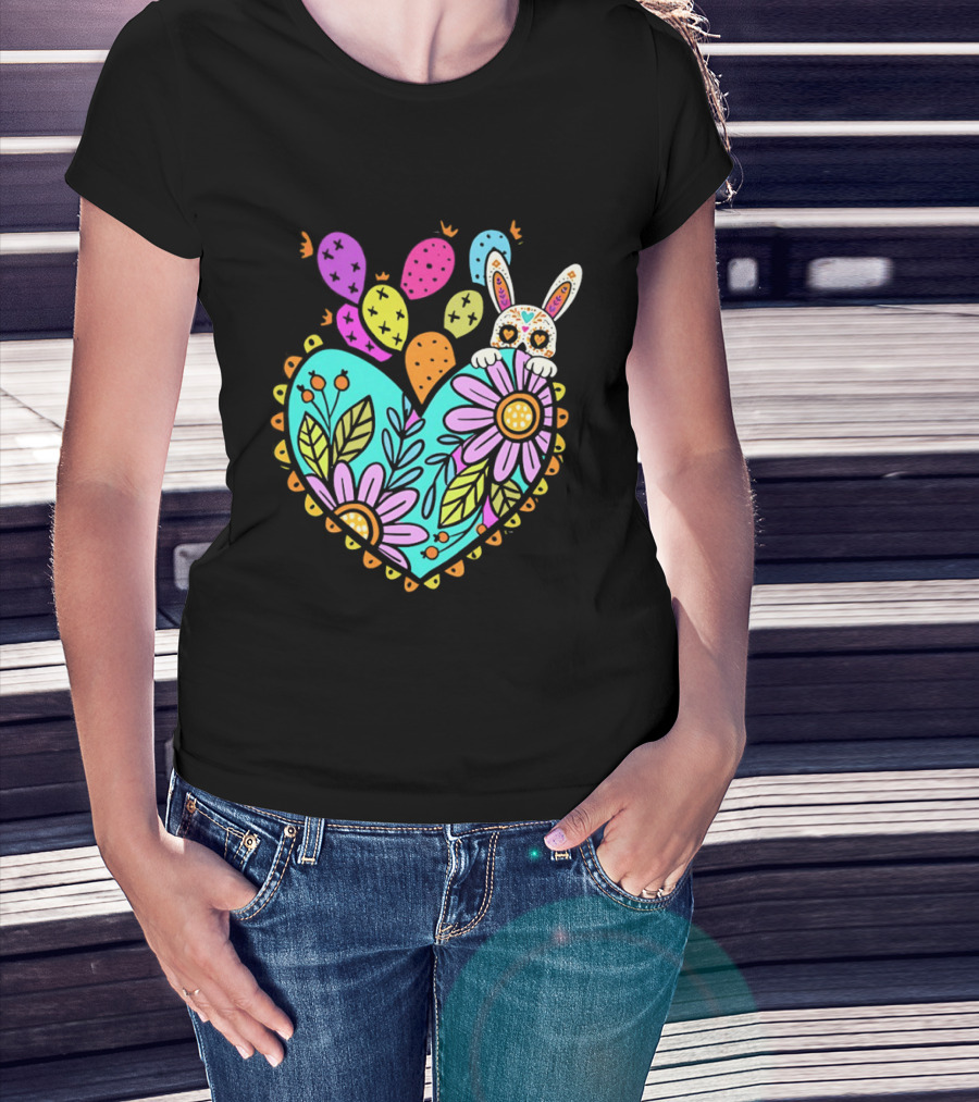 Easter Day Rabbit Holding Heart Sagrado Corazon Floral Bunny Balloons T-Shirt