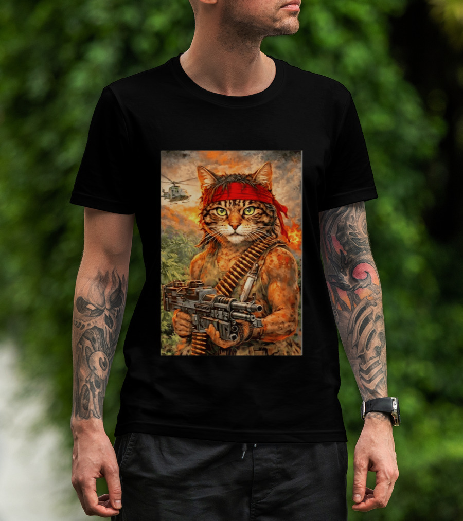 Rambo Cat With MG 3 Gun On Battlefield With Helicopter And Jungle Backdrop T-Shirt