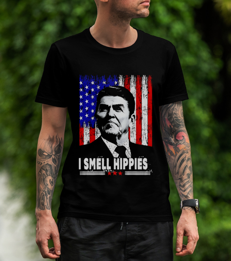I Smell Hippies Reagan USA Flag Stars And Stripes T-Shirt