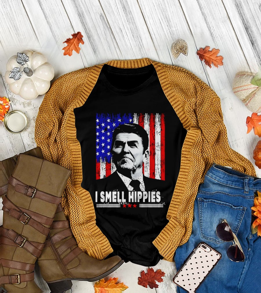 I Smell Hippies Reagan USA Flag Stars And Stripes T-Shirt