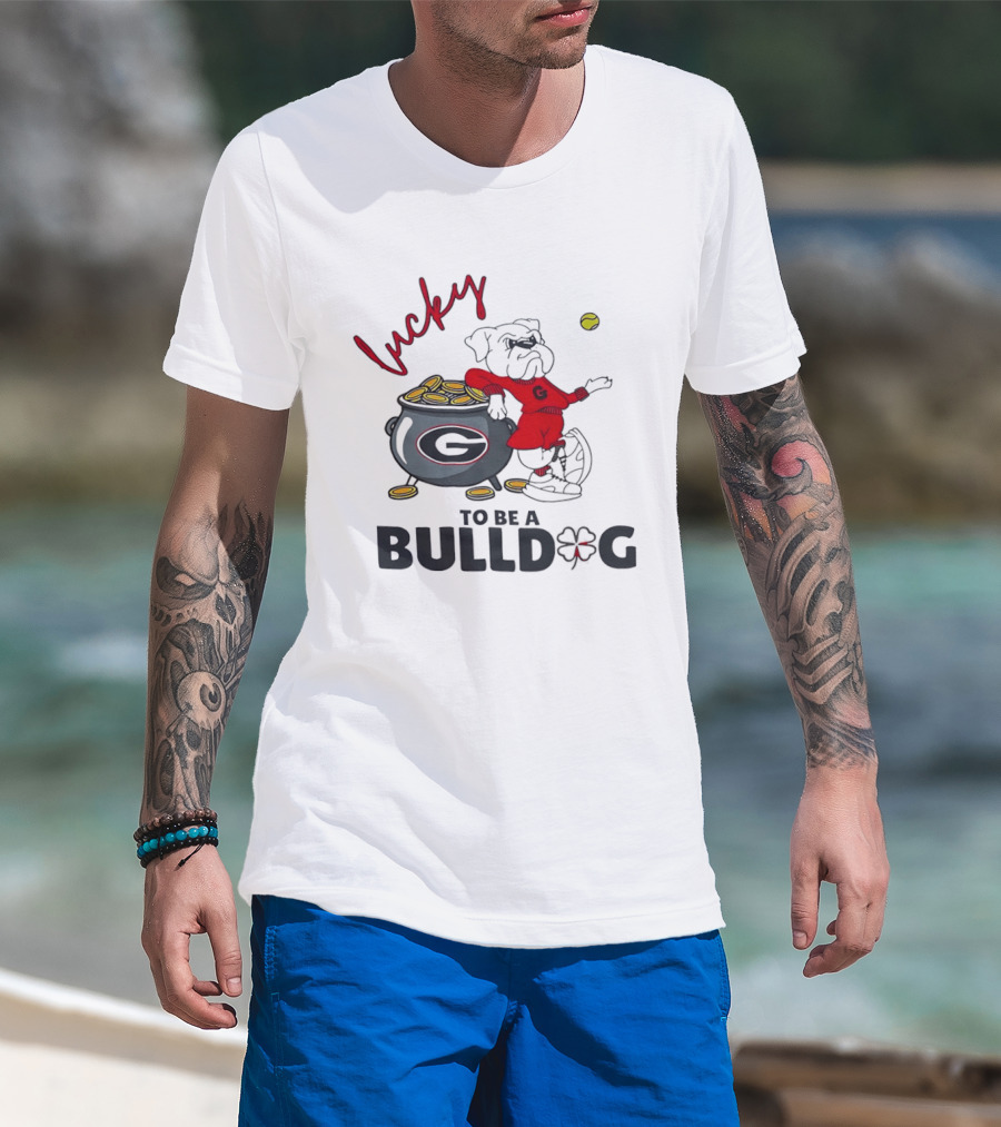 Lucky To Be A Georgia Bulldogs Football Fan With Pot Of Gold And Clover T-Shirt