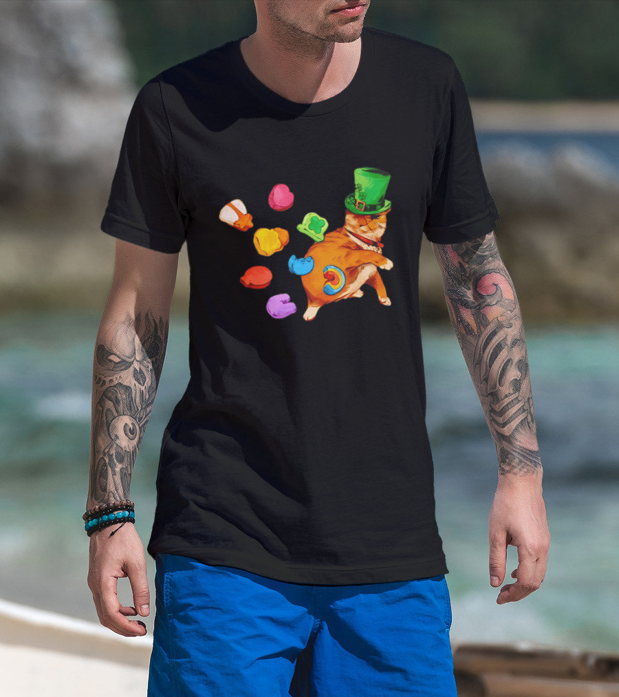 Lucky Cat With Green Clover Hat And Multicolored Elements St Patrick's Day T-Shirt