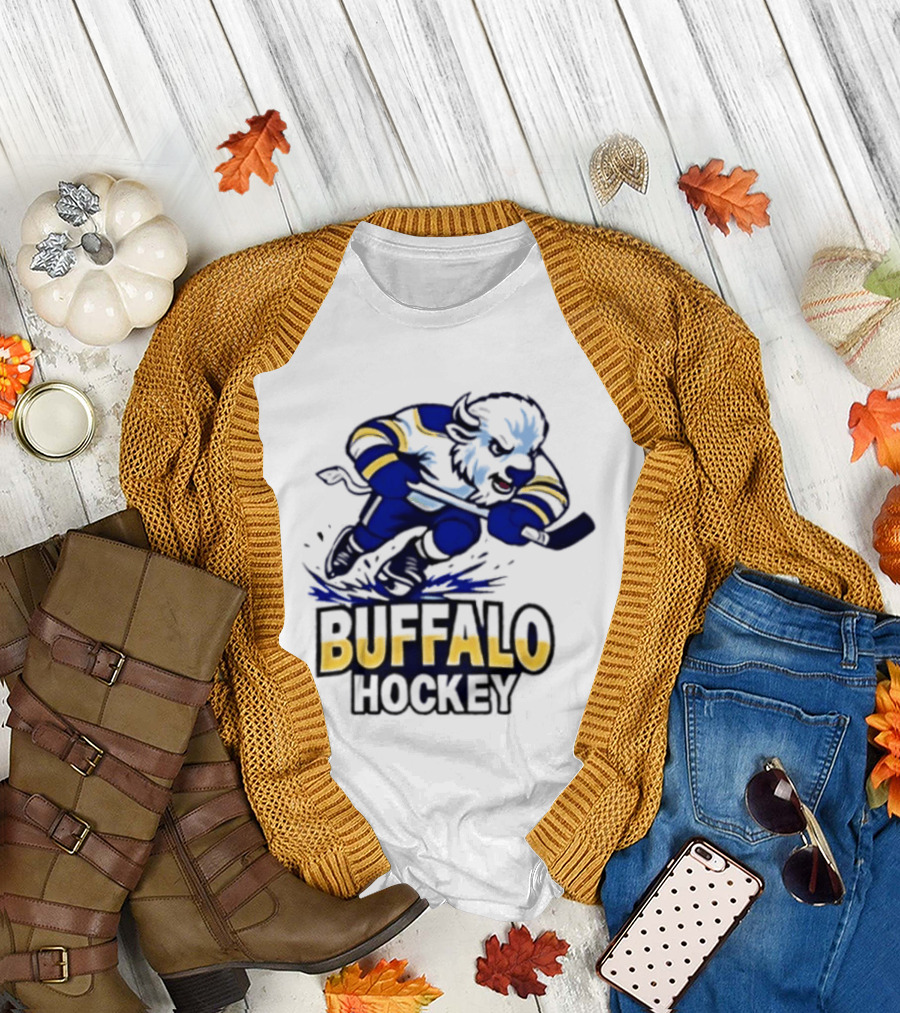 Buffalo Hockey Charging Bison Dynamic Action Sports Team Gear T-Shirt