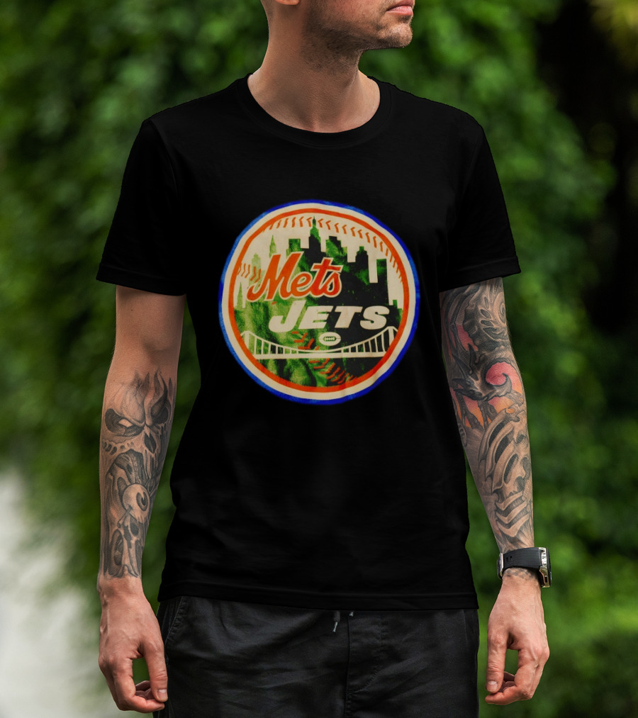New York Mets Jets Football Baseball Crossover Skyline Bridge T-Shirt