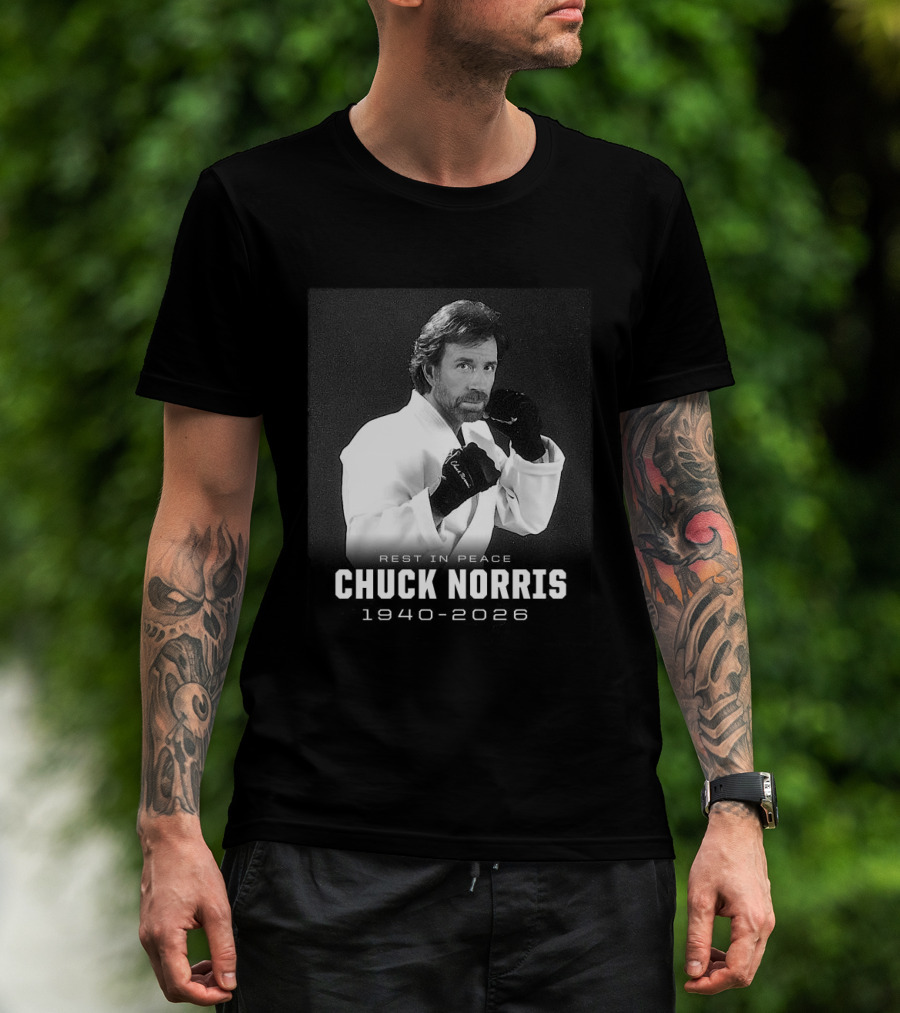 Rest In Peace Chuck Norris 1940 2026 Legend T-Shirt