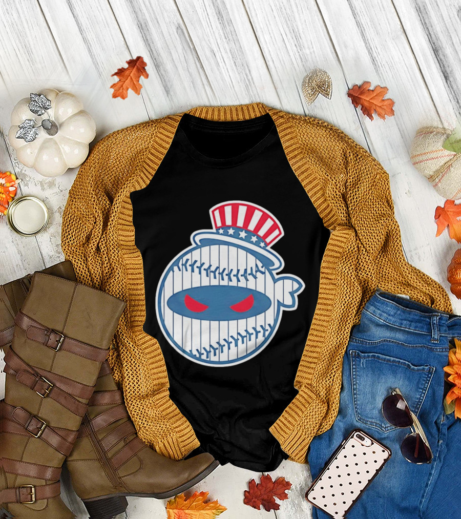 New York Yankees Pitching Ninja Baseball T-Shirt