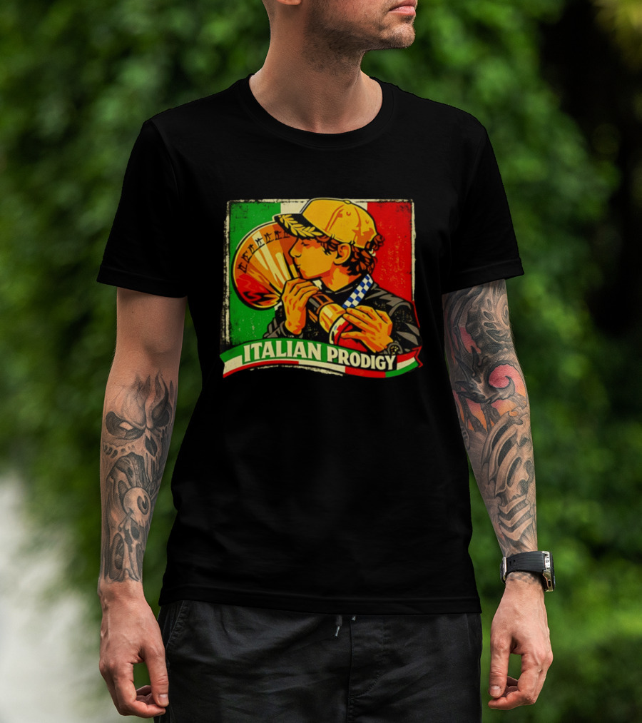 Italy Player Kissing Trophy Italian Prodigy Flag T-Shirt