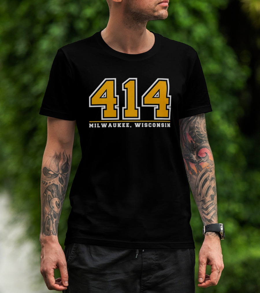 414 Milwaukee Wisconsin Area Code Pride T-Shirt