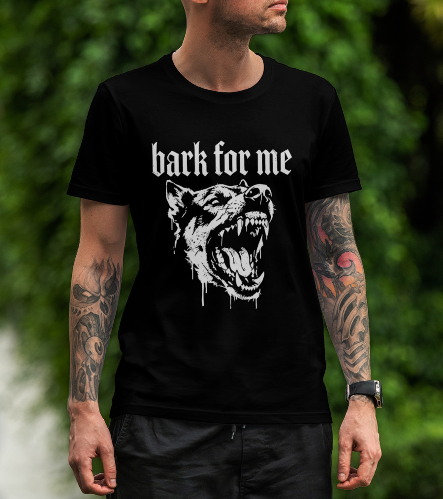 Bark For Me Big Dog Head Gothic T-Shirt