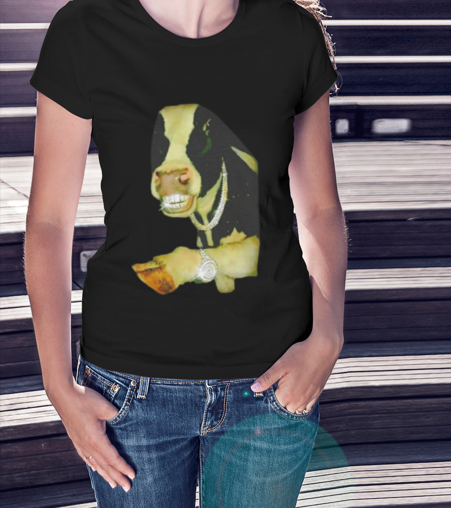 Rich Bull Grillz Bling Necklace And Jewelry T-Shirt