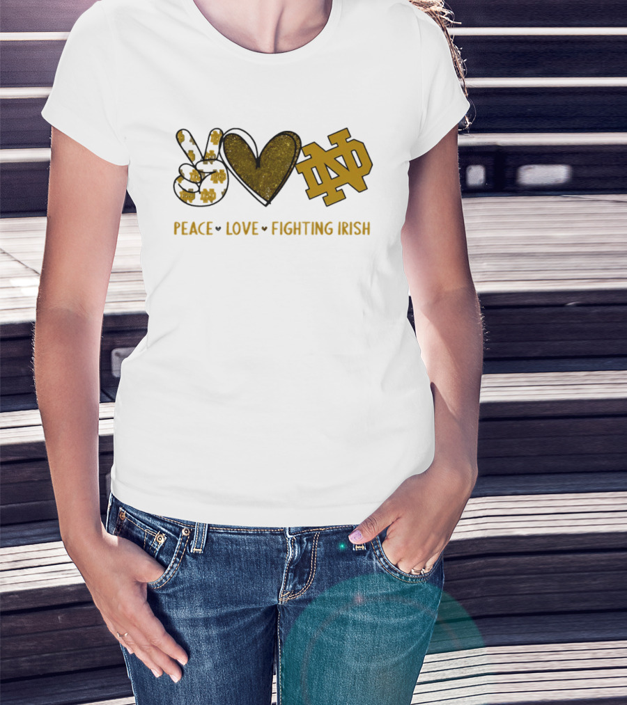 Peace Love Notre Dame Fighting Irish Hand Sign Heart Shape ND T-Shirt