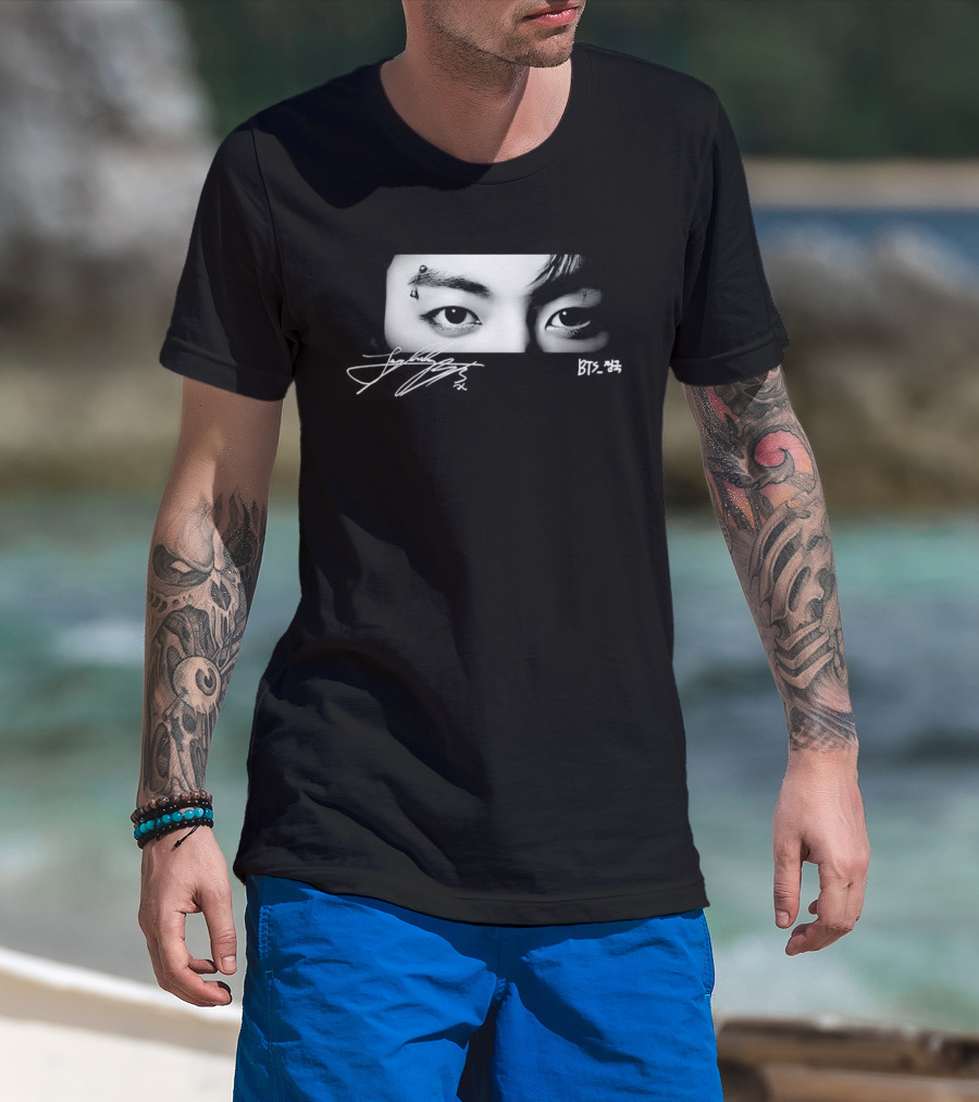 Jungkook Eyes BTS Arirang Tour Apparel K Pop Fandom Fashion T-Shirt