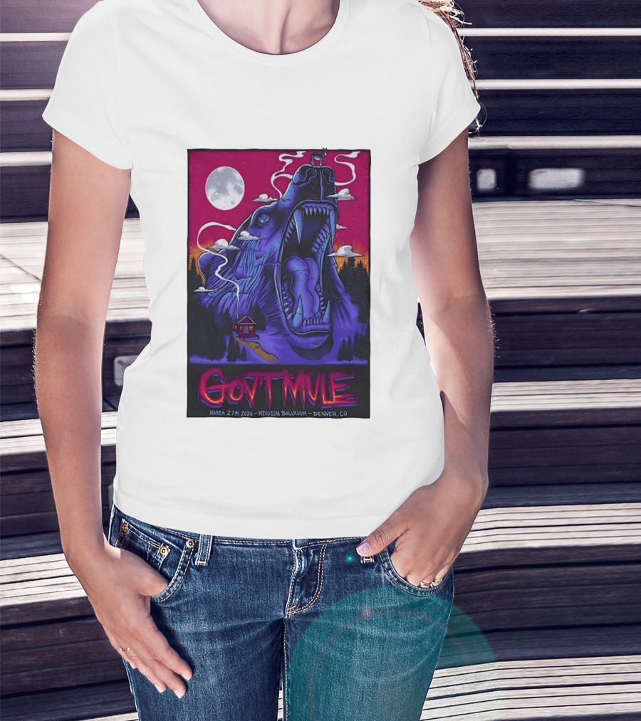 Govt Mule Mission Ballroom Denver March 27 2026 Mystical Bear And Moon Scene T-Shirt