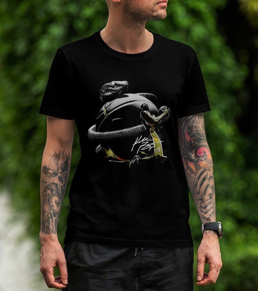 Kobe Bryant Los Angeles Legend Lakers Black Mamba T-Shirt