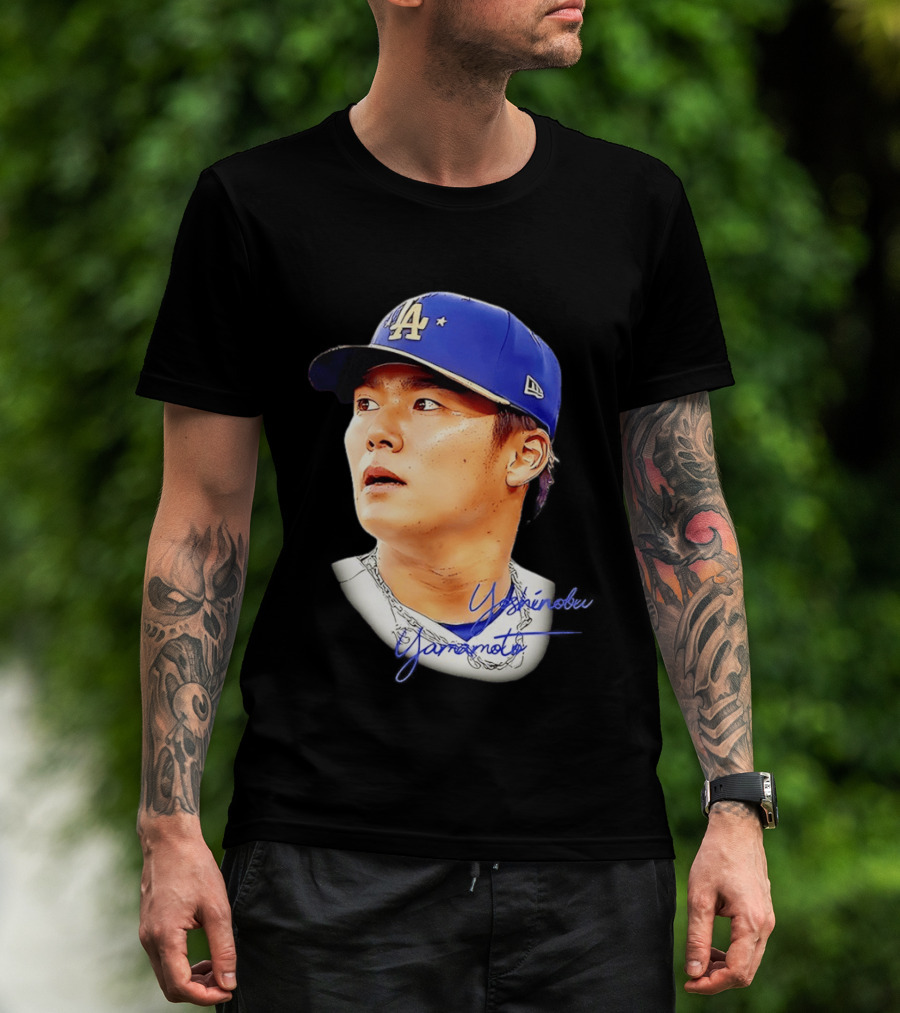 Yoshinobu Yamamoto Los Angeles Dodgers Baseball Player T-Shirt