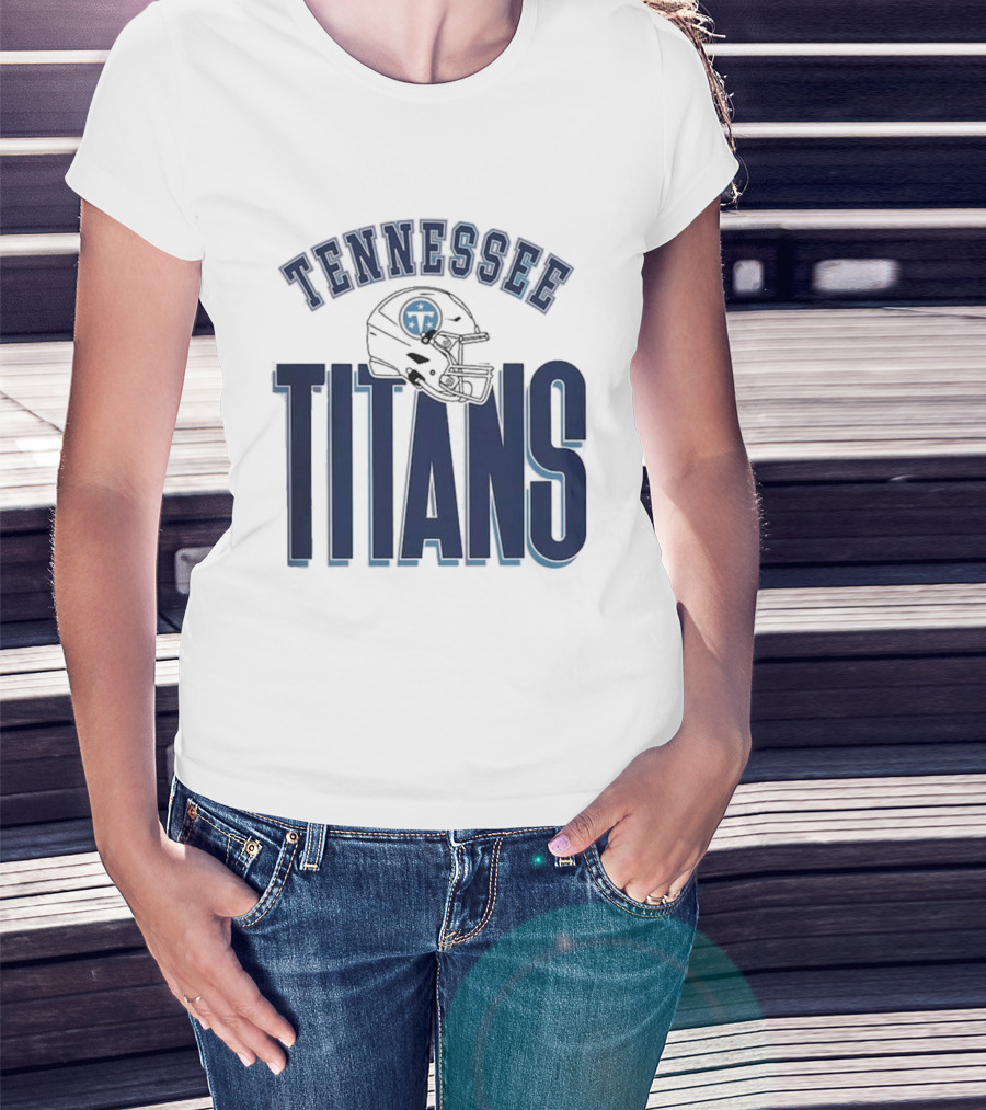 Tennessee Titans Helmet Gameday Couture Fierce Focus Relaxed Fit T-Shirt