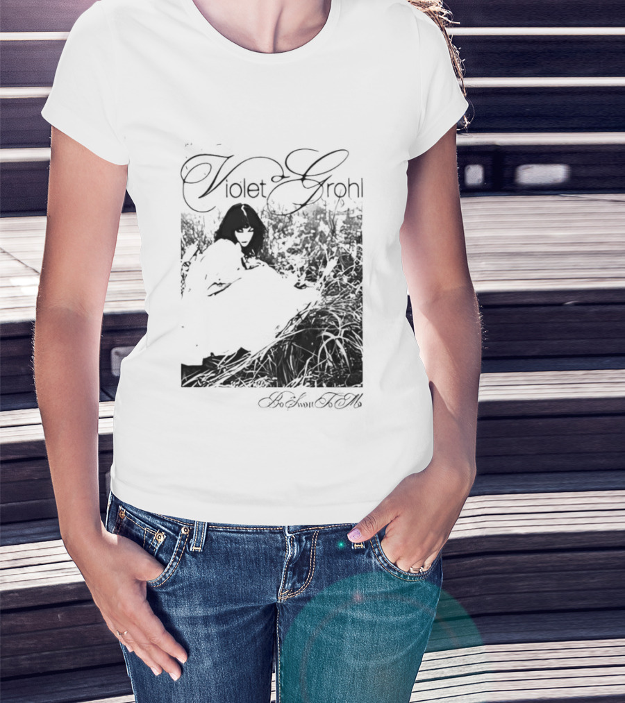 Violet Grohl Be Sweet To Me Photo T-Shirt