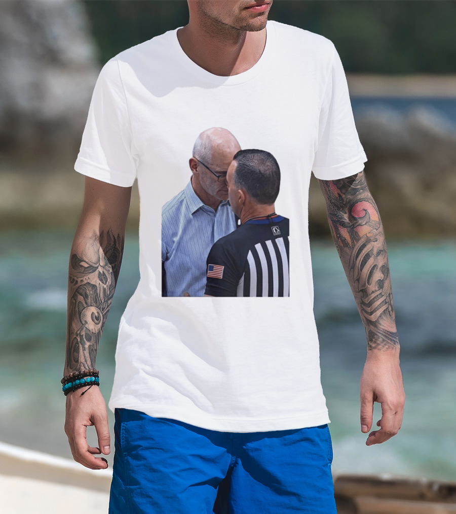 Dan Hurley Uconn Huskies Headbutt Confrontation With Referee Basketball Moment T-Shirt