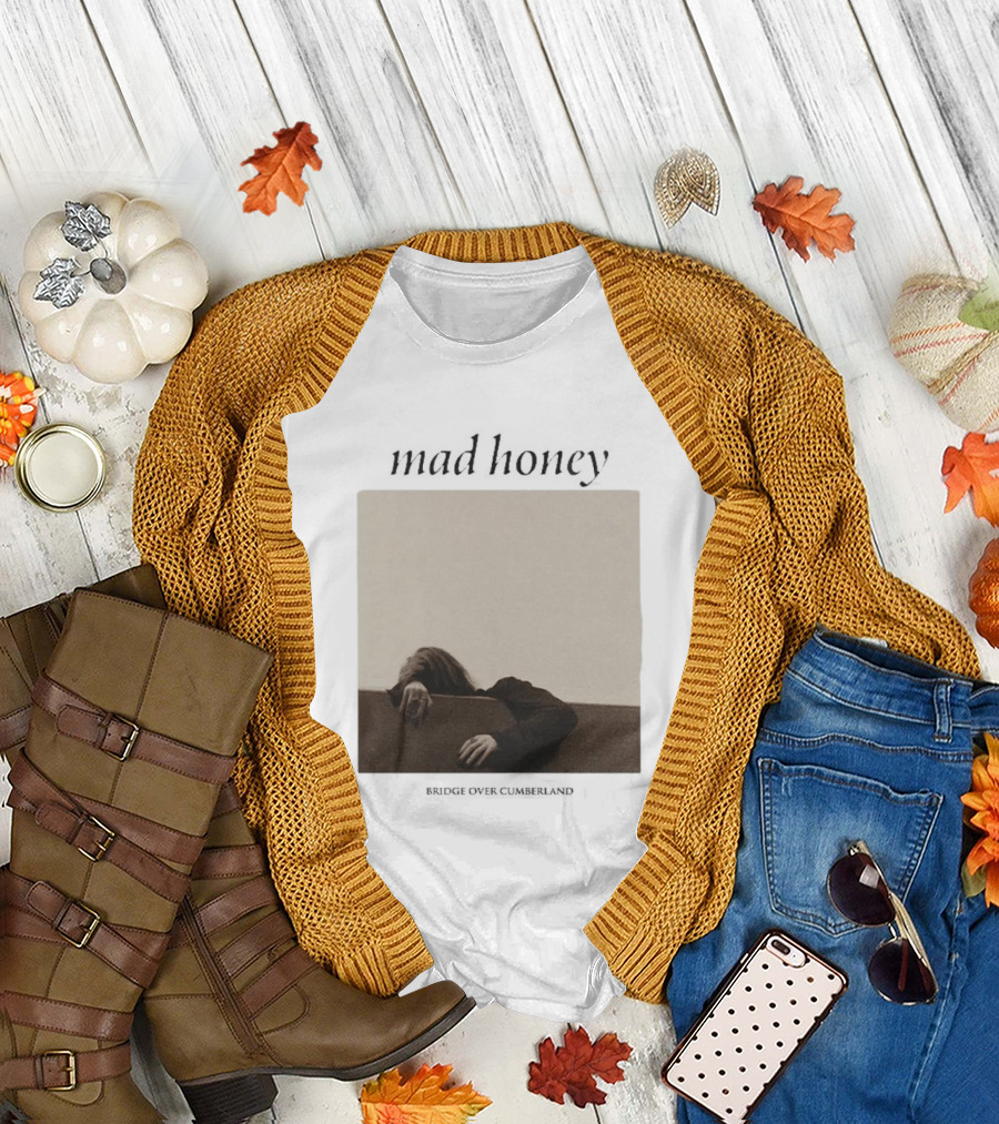 mad honey bridge over cumberland vintage mood T-Shirt