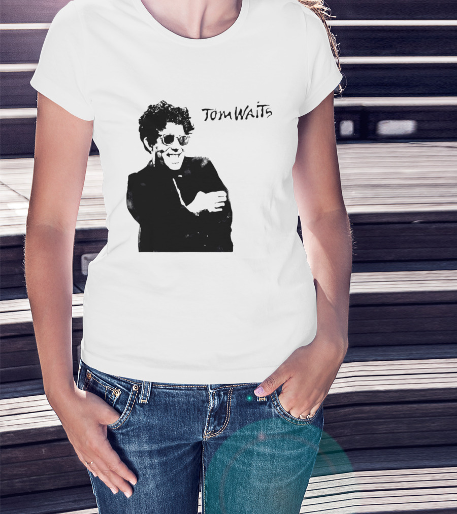 Maya Hawke's Tom Waits T-Shirt