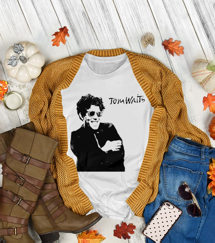 Maya Hawke's Tom Waits T-Shirt