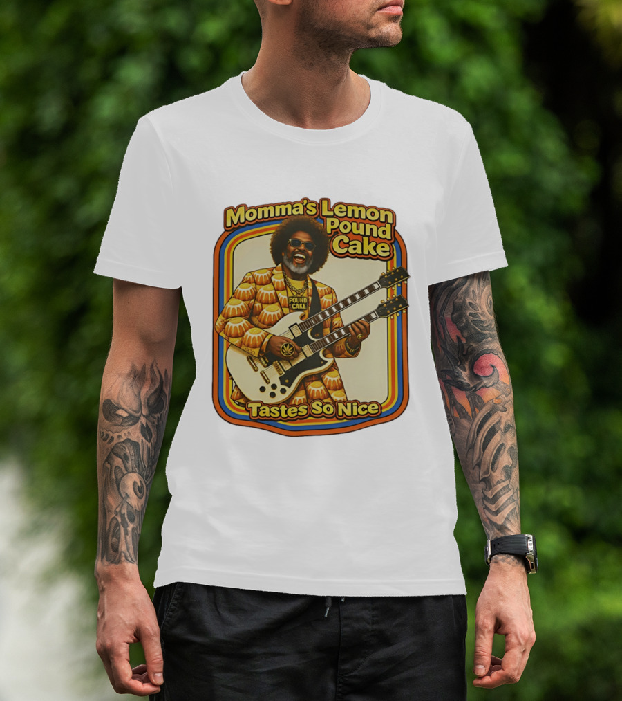 Momma's Lemon Pound Cake Tastes So Nice Double Guitar Retro Vibe T-Shirt