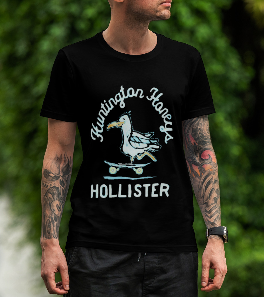 Huntington Honeys Hollister Seagull Skateboarding T-Shirt