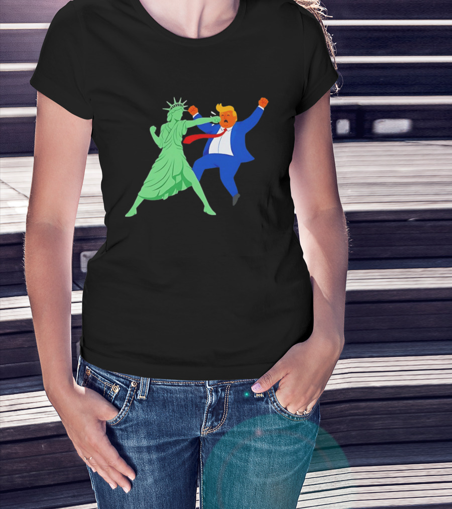 Statue Of Liberty Punching Trump Political Satire T-Shirt