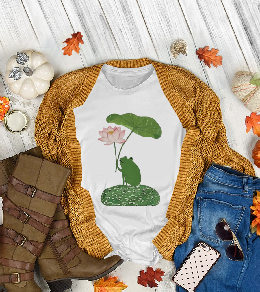 Frog with Lotus Umbrella Under the Rain Meme Cute Nature Scene T-Shirt