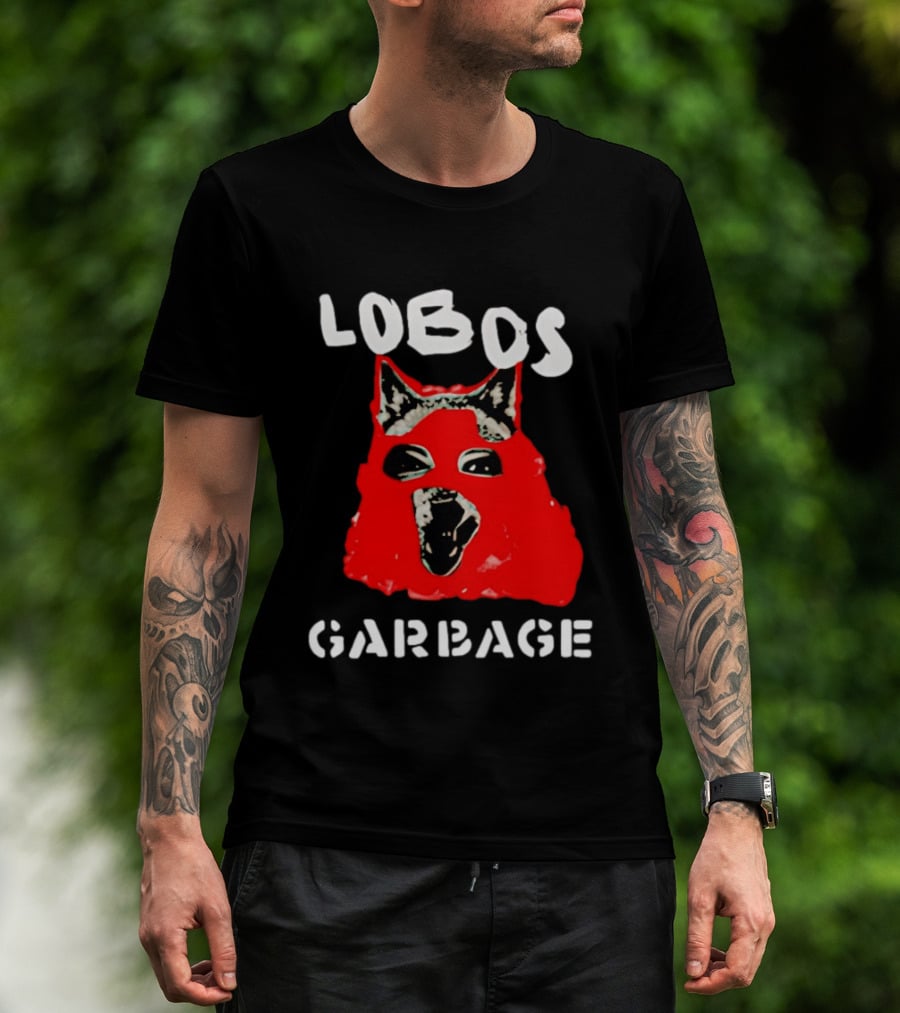 Lobos Dog Red Face Garbage T-Shirt