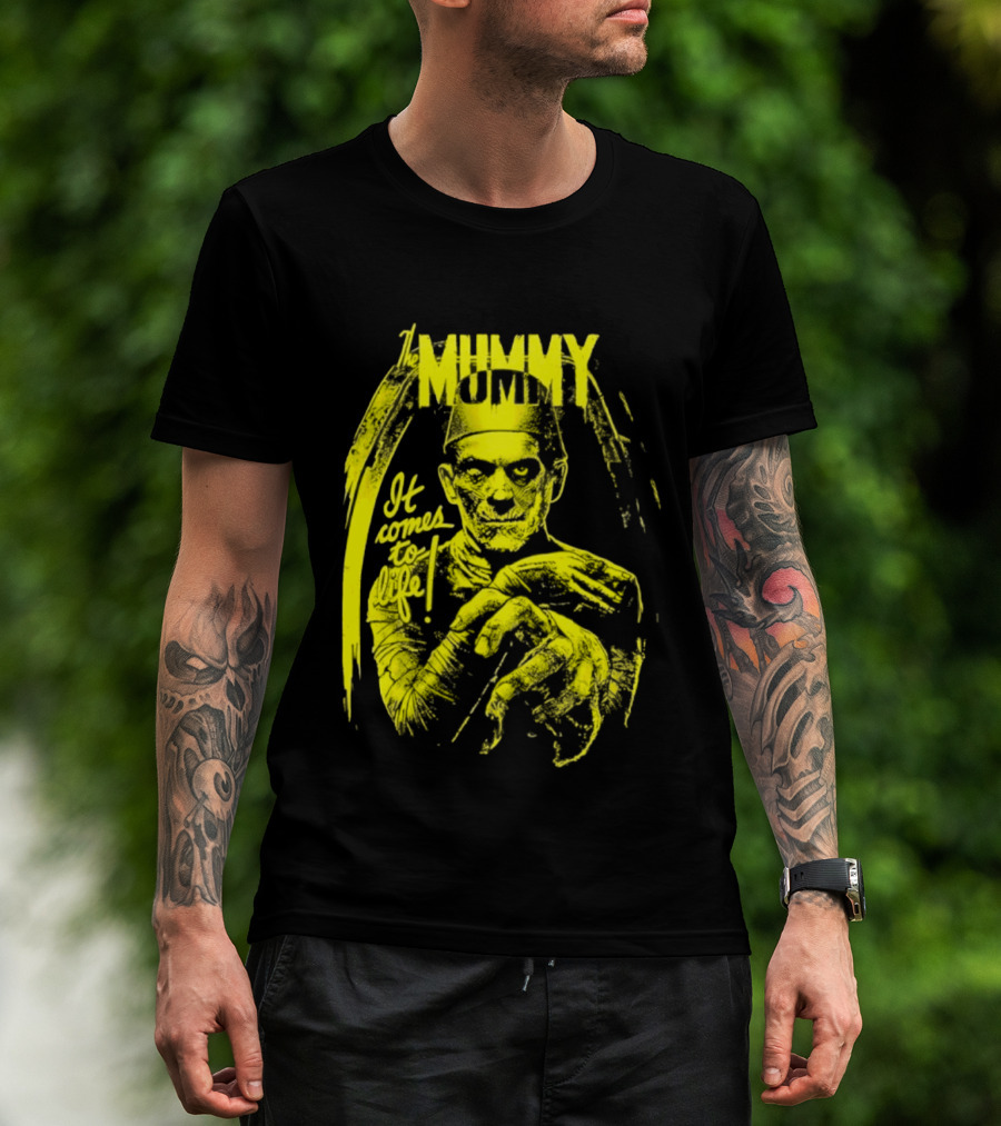The Mummy It Comes To Life Horror Classic Vintage Yellow T-Shirt