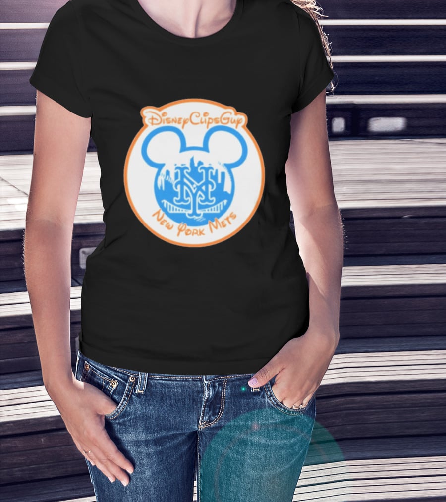 Disney Cups Guy New York Mets Mickey Ears T-Shirt