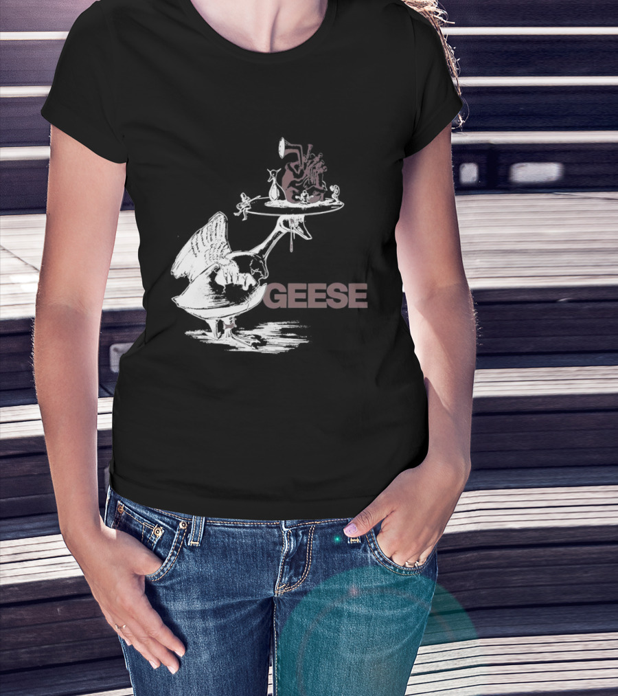 Geese Heart Platter Goose Head T-Shirt