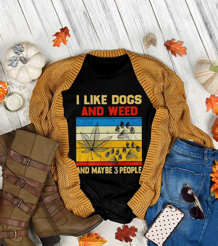I Like Dogs and Weed and Maybe 3 People Vintage Stripes Cannabis Leaf Paw Print T-Shirt