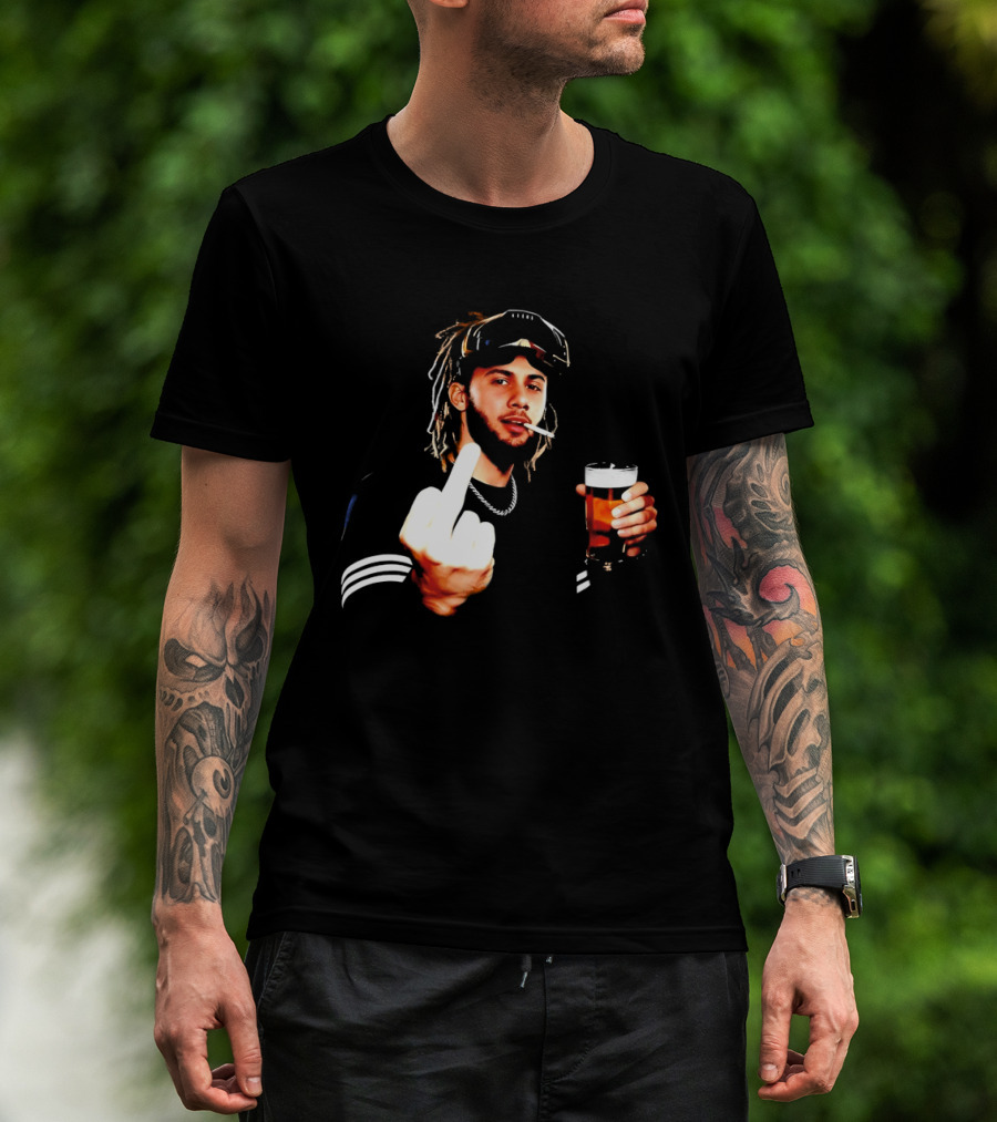 Fernando Tatis Jr Middle Finger Drinking Beer And Smoking T-Shirt
