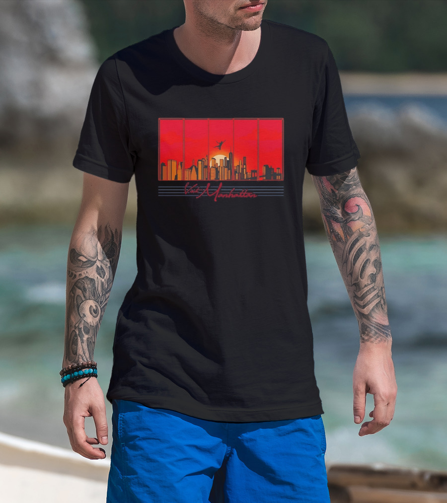Visit Manhattan Skyline Sunlit Silhouette Red Sunset T-Shirt