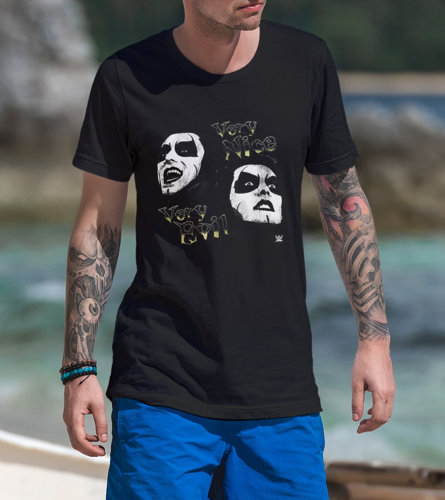 Danhausen WWE Very Nice Very Evil Grunge Face T-Shirt