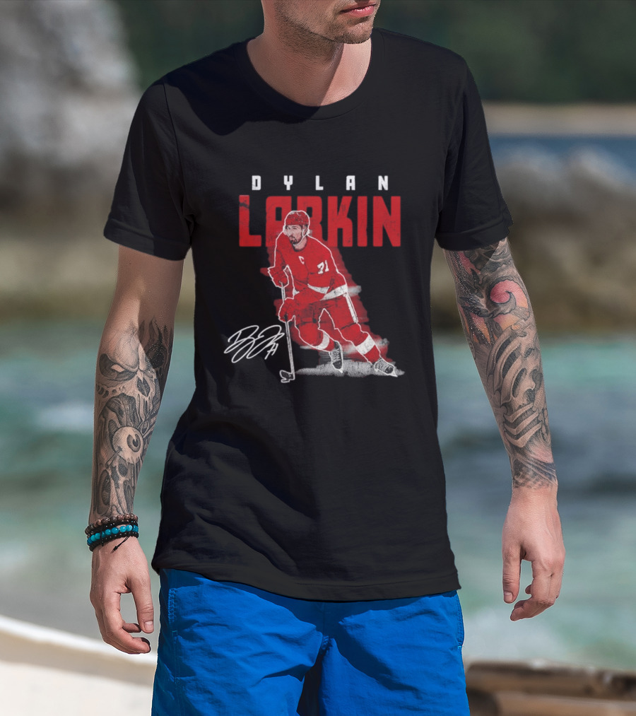 Dylan Larkin Detroit Red Wings Captain 71 T-Shirt