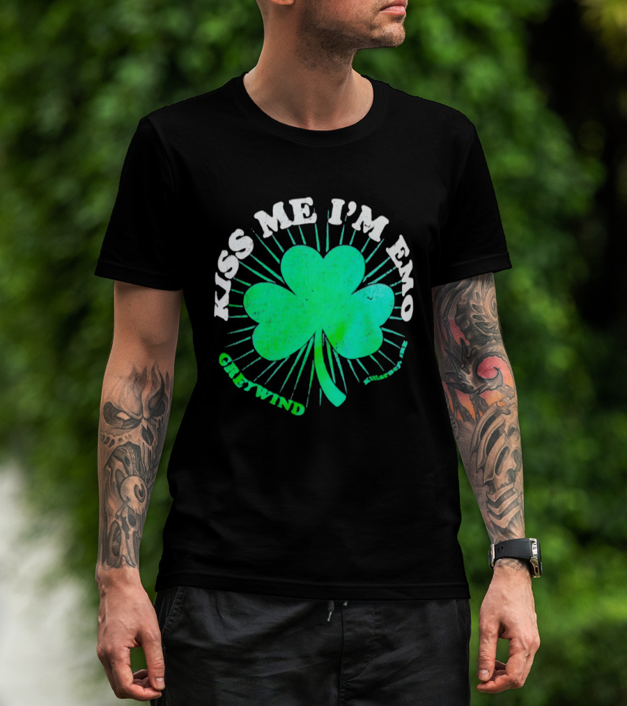 Kiss Me I'm Emo Greywind Shamrock Killarney Ireland T-Shirt