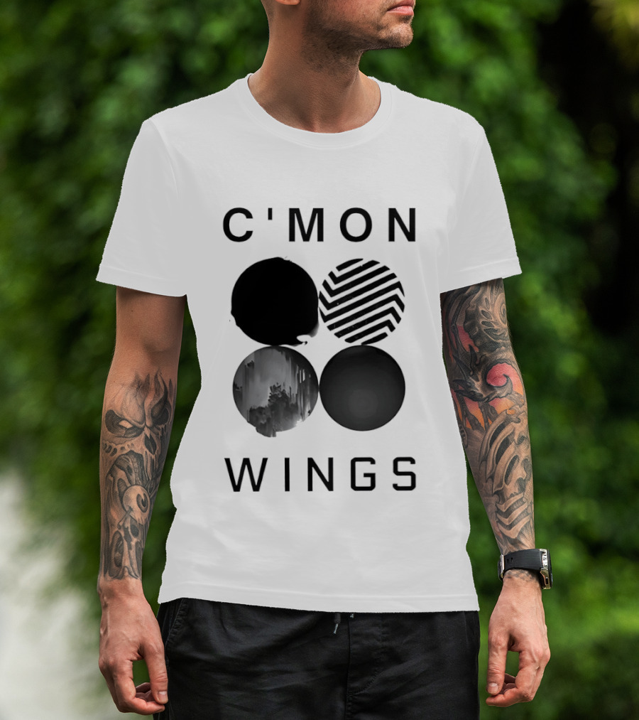 C'Mon Wings Four Circles Abstract T-Shirt