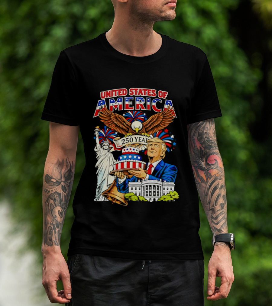 United States Of America 250 Years Celebration 4th Of July Trump With Birthday Cake And Eagle T-Shirt